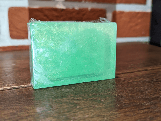 Zingy Lime Luxury Bar Soap (100g)