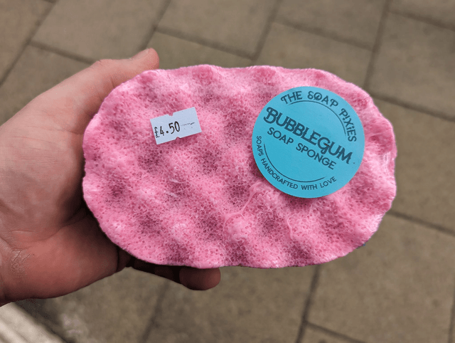 Bubblegum Soap Sponge (150g)